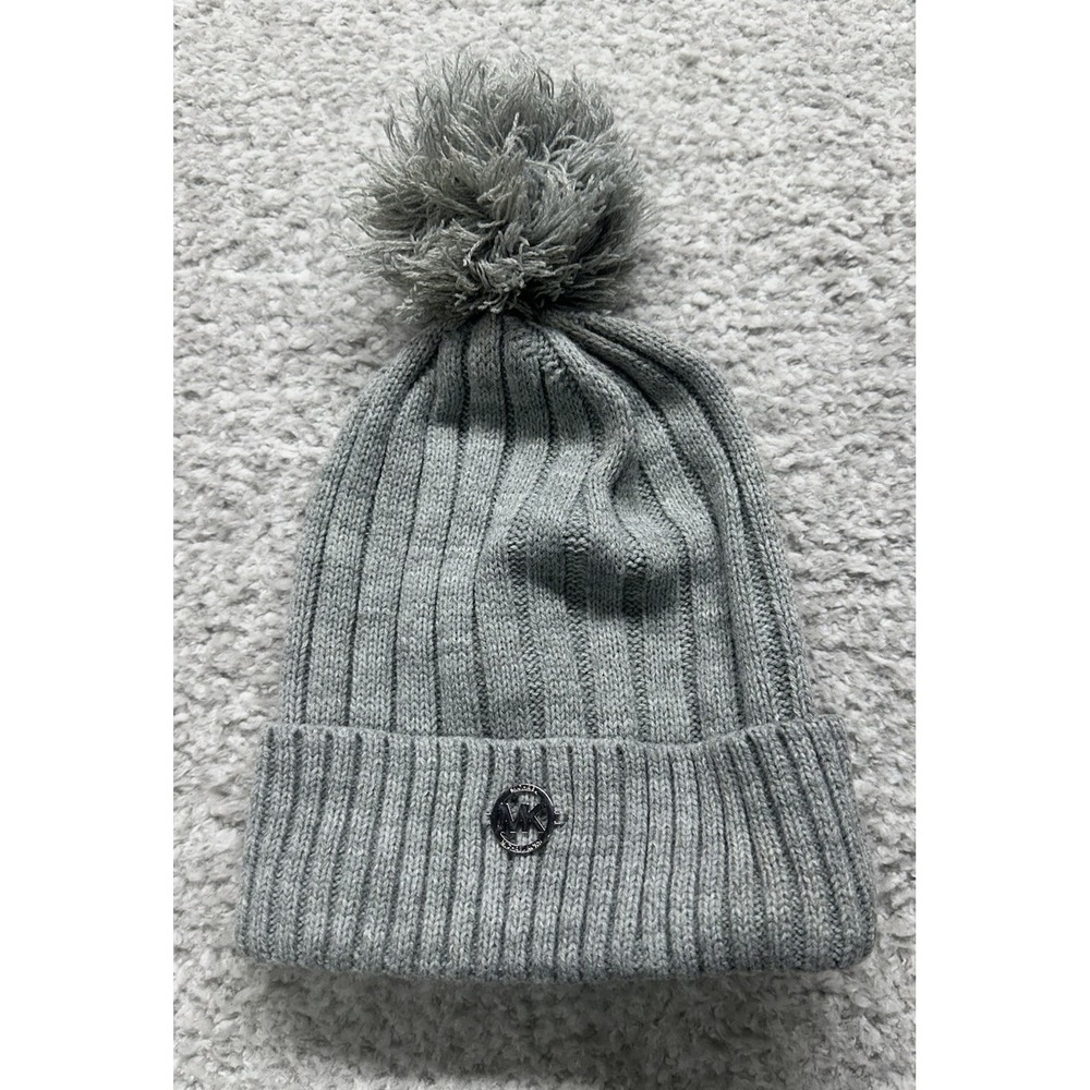 Michael Kors Beanie Cable Knit Hat Gray Pom Pom Silver Charm